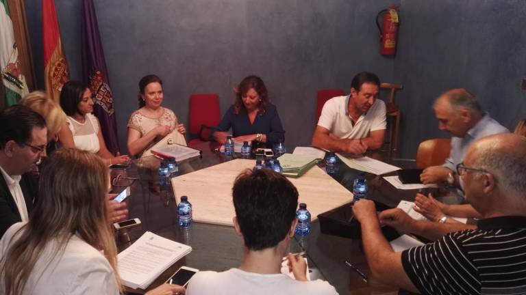 El Ayuntamiento destina 68.000 euros para atender a 140 familias con necesidades especiales