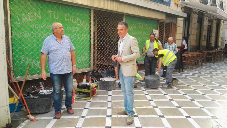 Por la accesibilidad en calle Maestra con un plan urgente