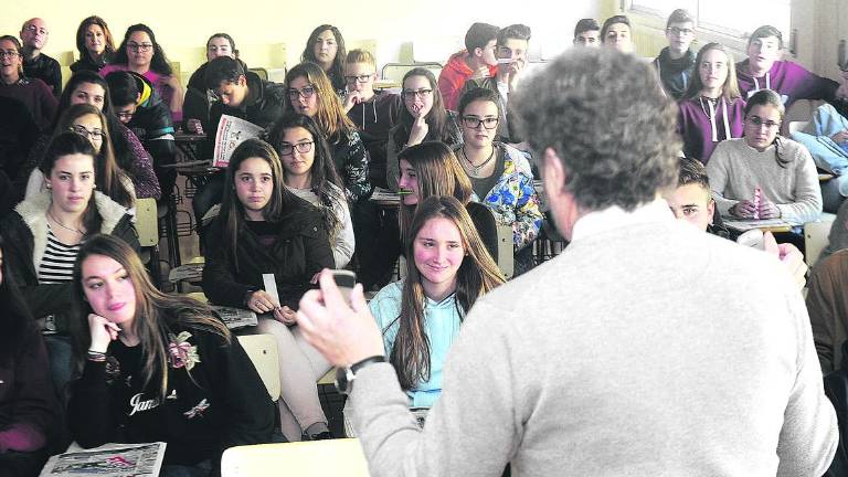 Un alumnado que elabora y edita su propia revista de noticias