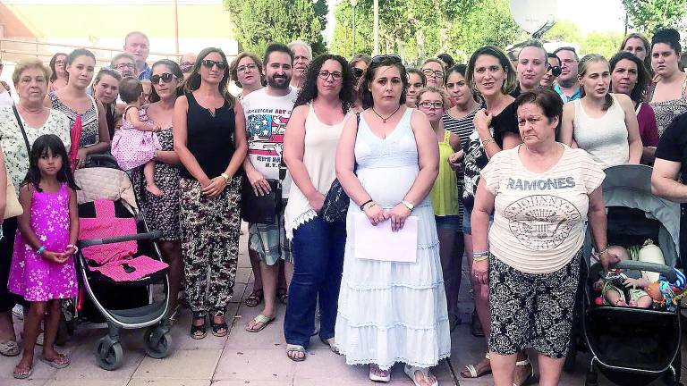 Un mes sin pediatra en La Carolina