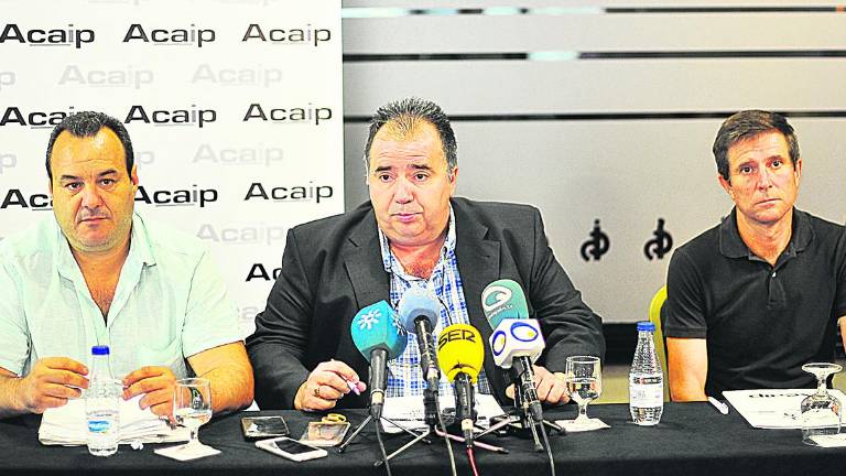 La prisión vive un “motín” de funcionarios contra el director