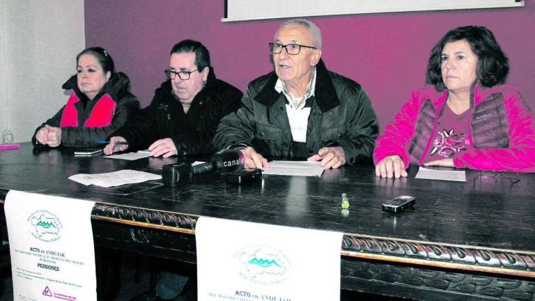 Concentración en Jaén por la defensa de las pensiones