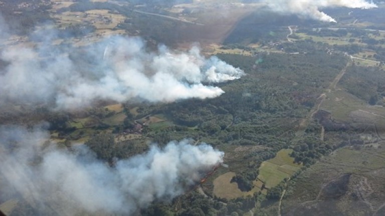 Extinguidos todos los incendios en Galicia menos uno en Lugo