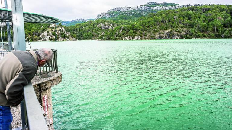 La presa del Aguascebas alcanza el cien por cien