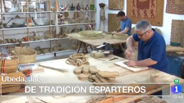 Úbeda desvela los misterios del esparto en la televisión