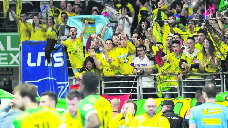 Cáceres se teñirá de amarillo para la final de la Copa del Rey