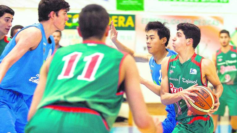 El Estudiantes y el Unicaja, finalistas en Linares