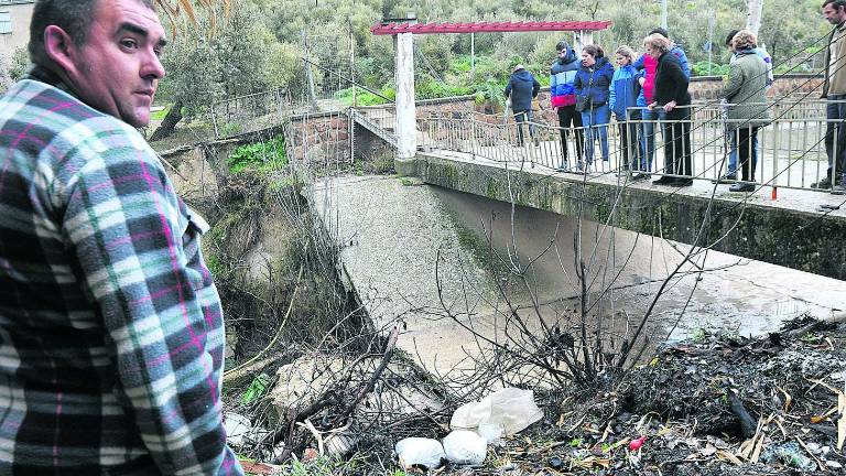 Un ibreño aparece muerto en el cauce de un arroyo