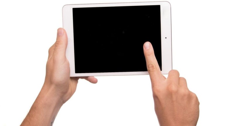 Una empresa regala iPads por error y pide que se los devuelvan