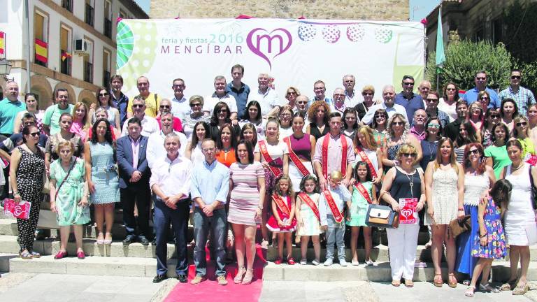 Los emigrantes regresan para recibir el aplauso de su pueblo