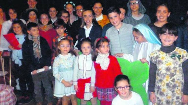 Unos actores jóvenes y muy solidarios